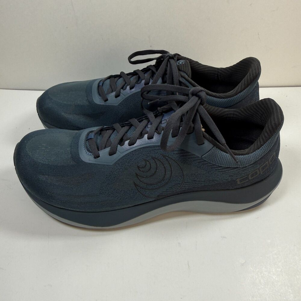 Topo Athletic Ultrafly 6 Mens Size 12 Stone Grey Stability Road Running Shoes
